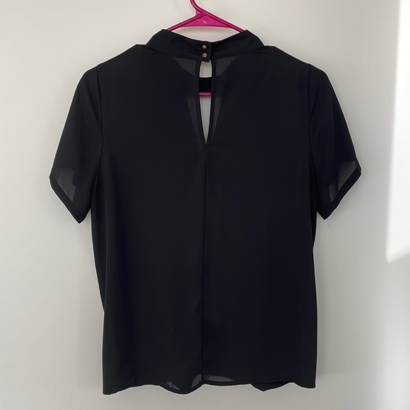 Black crossover and keyhole back blouse - Picture 2 of 3